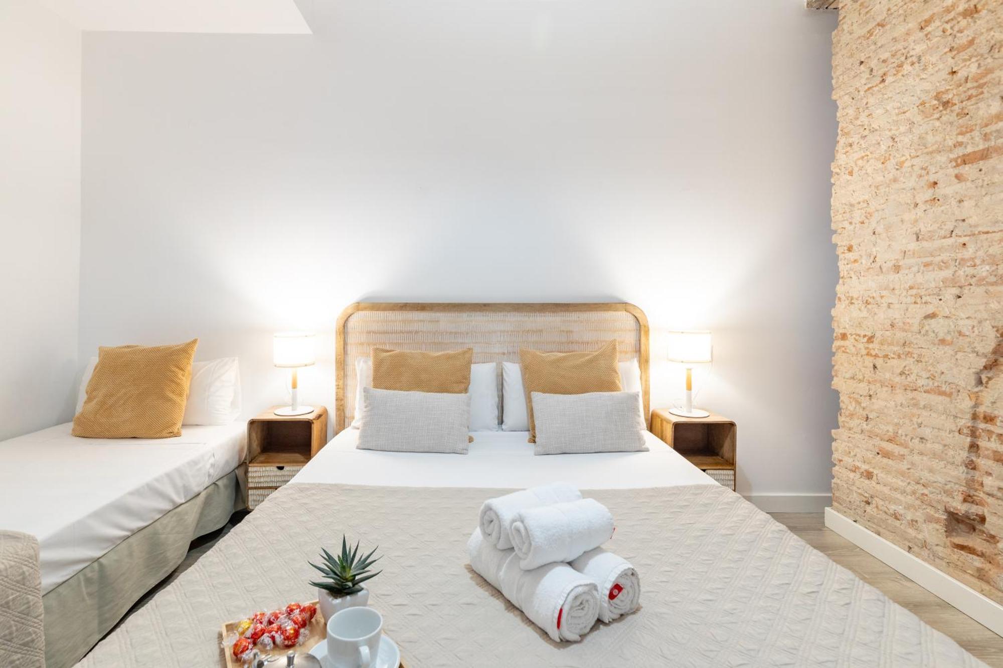 Travel Habitat Ayuntamiento Appartement Valencia Buitenkant foto