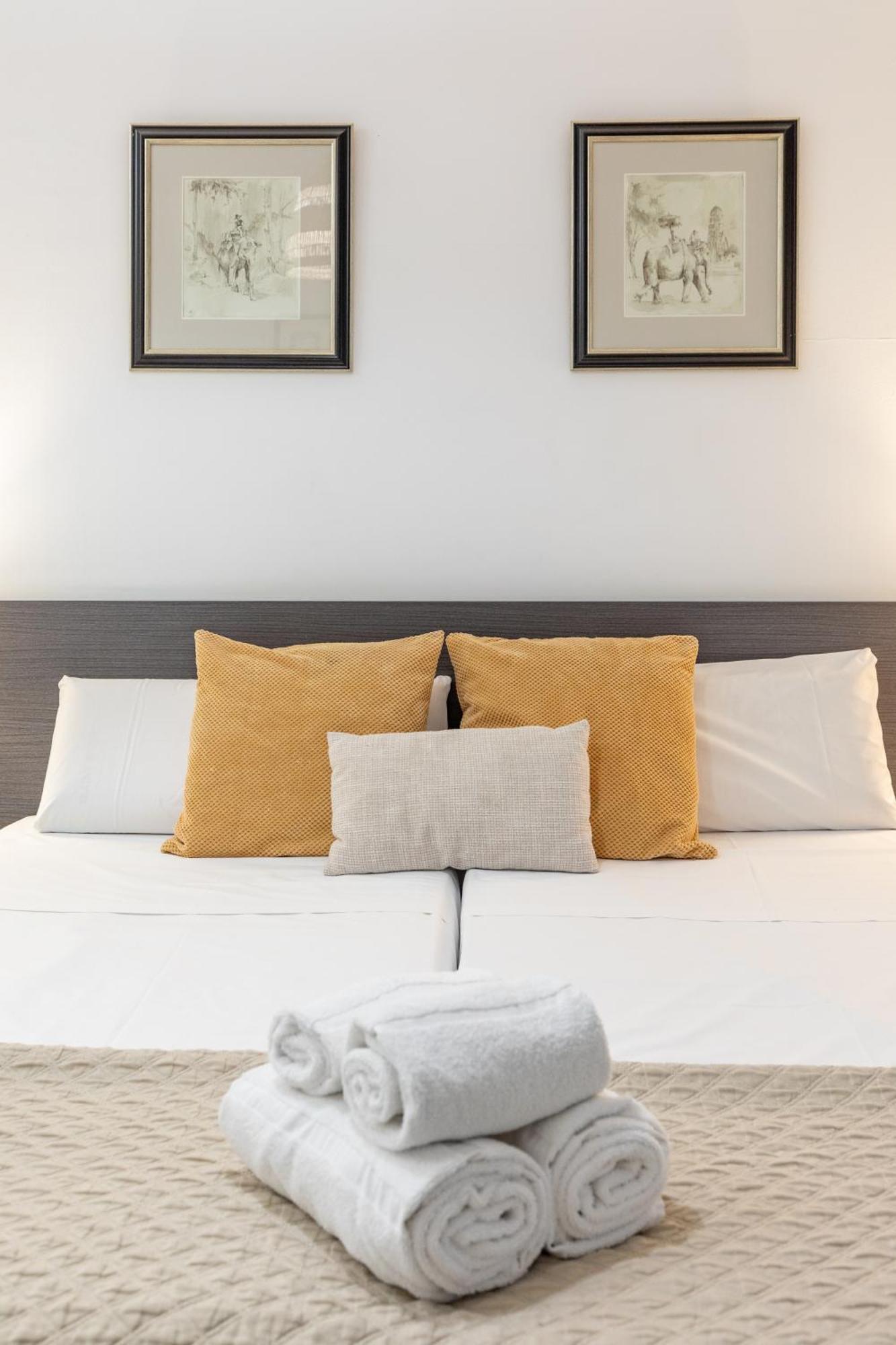 Travel Habitat Ayuntamiento Appartement Valencia Buitenkant foto